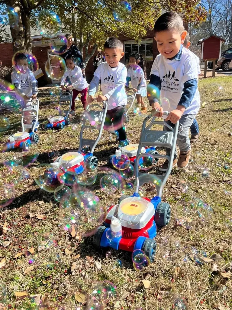 Bubble Mowing program photo